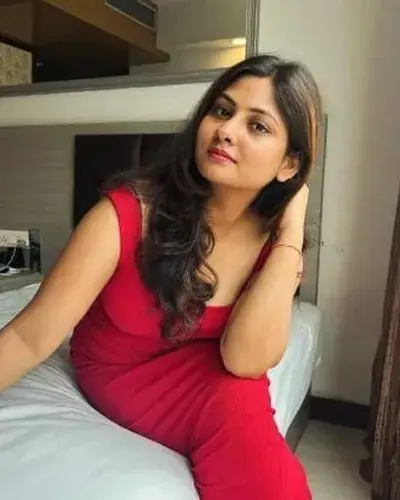 Escort Service In Renapur