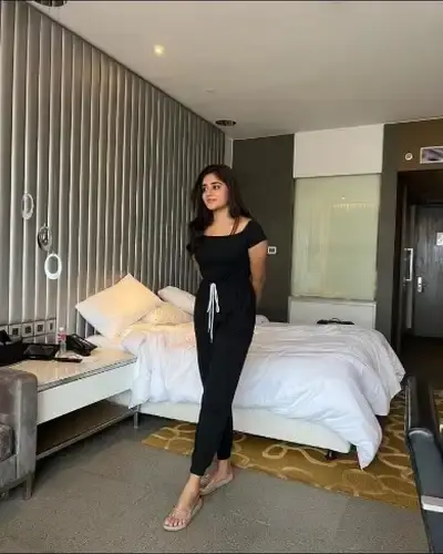 Call Girls Service in Renapur